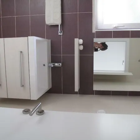 アパート Corcyra Apartmnets *