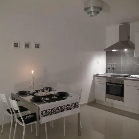 Apartment Corcyra Apartmnets